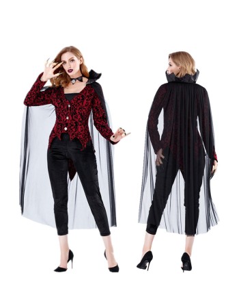Female vampire plays masquerade costumeM40687