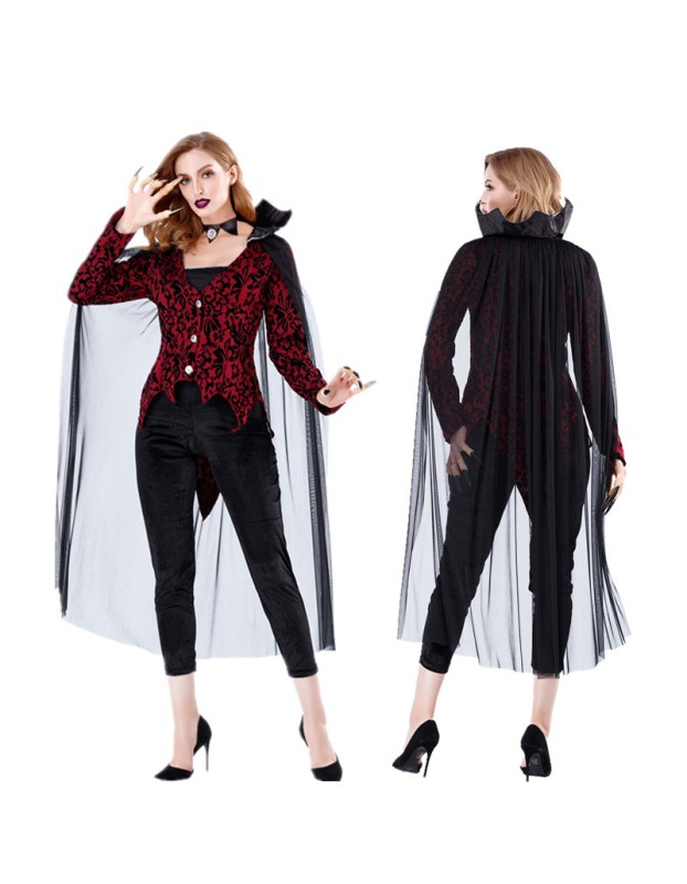 Female vampire plays masquerade costumeM40687