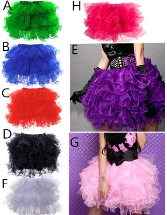 Pretty girl's charming skirt M40