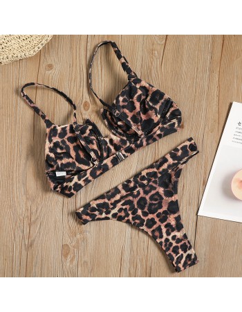 A sexy high-waisted two-piece swimsuit with a leopard-print steel block FF34