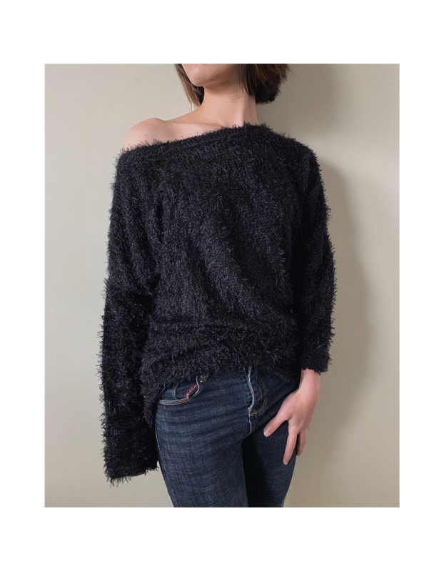 Fluffy long-sleeved sweaters, off-the-shoulder T-shirts, tops, loose and sexy sweaters for autumn and winter SB204