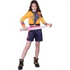 The cosplay costumes of the K-POP girl group K-POP's Zoe and Mira from the Witch Hunter team NM211
