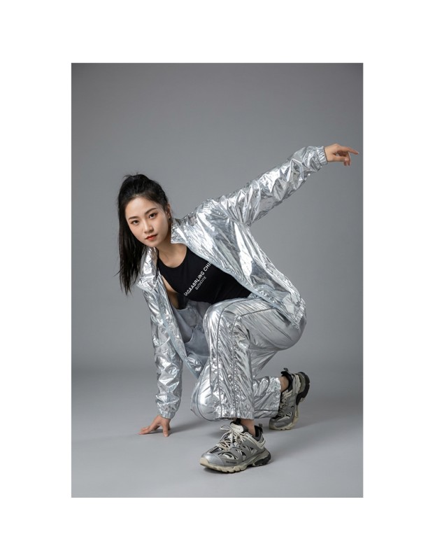 Silver Shiny Hip-Hop Costumes Women Street Dance Sportswear Trendy Jazz Street Dancewear Hip-Hop Performance Cosplay Outfit YM0834